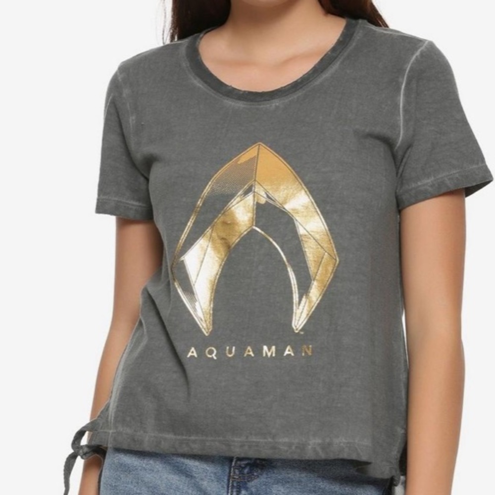HOT TOPIC DC Comics Aquaman Atlantis Side Tie T-Shirt Size Small